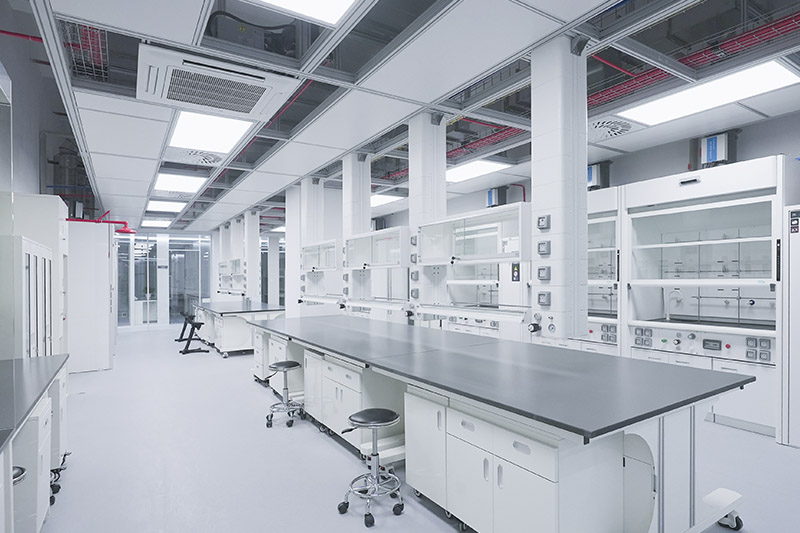 阜南实验室革新：安全与科技的现代融合